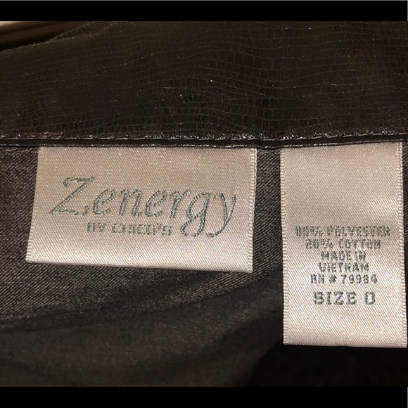 Women’s Metallic Jacket - Picture 6 of 6